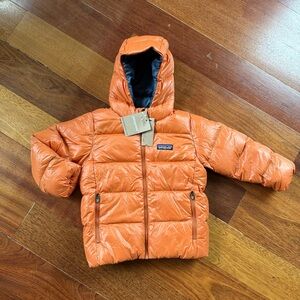 NWT Patagonia Rust Puffer Jacket